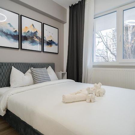 Elegant Gem Victoriei Avenue Apartment Bucharest Luaran gambar
