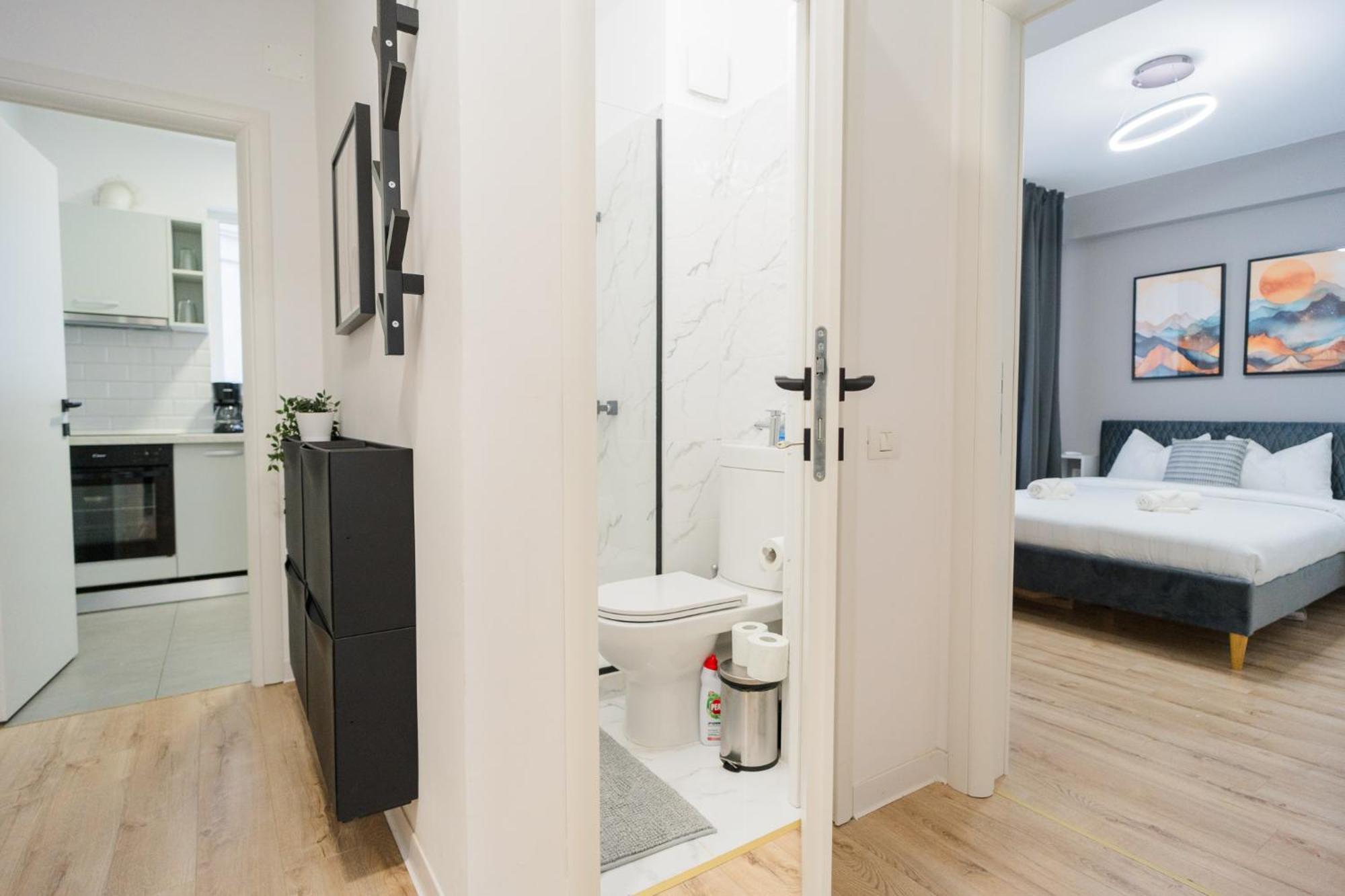Elegant Gem Victoriei Avenue Apartment Bucharest Luaran gambar